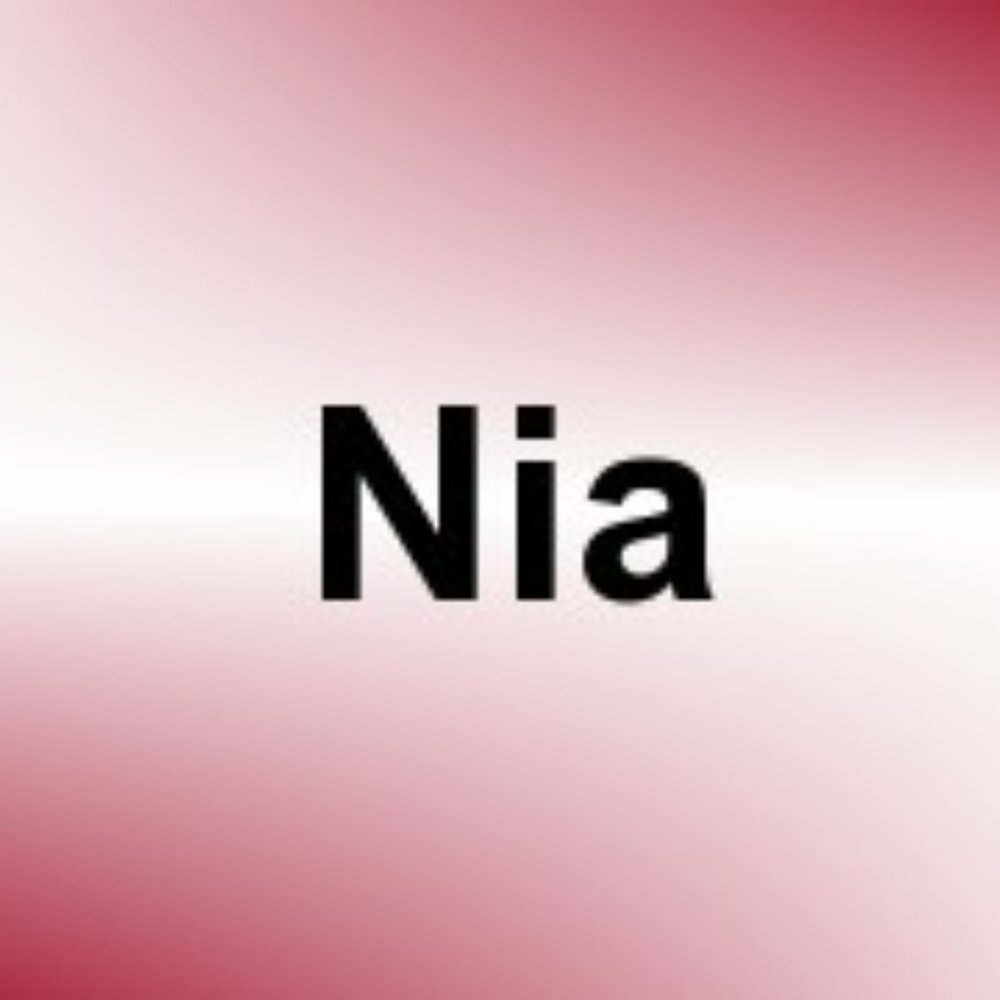 Meet your Posher, Nia